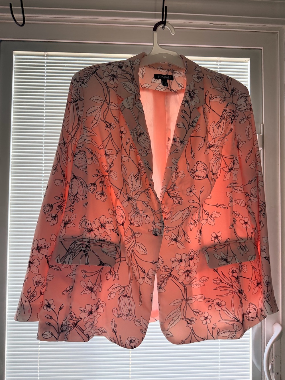Gorgeous pink and white blazer bnwt.